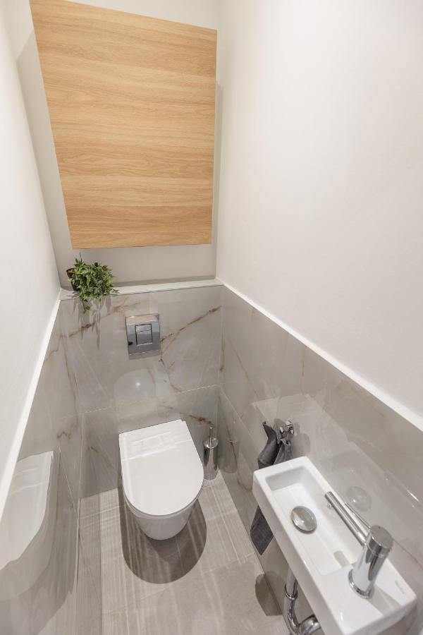 Gems Of Budapest - Emerald Suite Bagian luar foto
